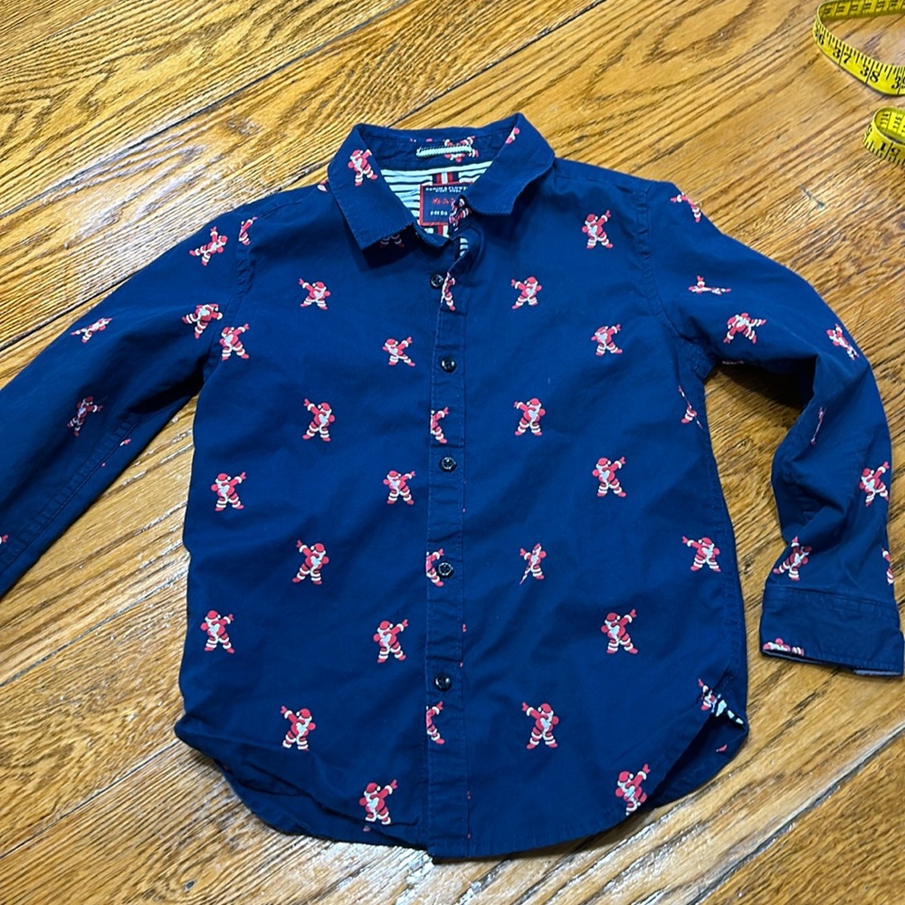 Denim and Flower Ricky Singh blue button up with Santa doing the Dap. Size 5/6
